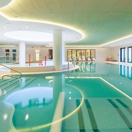 Apartament Golden Sand Z Dostepem Do Basenow,Jacuzzi,Strefy Saun- Pinea Apartments Pobierowo-Sannel Apartments For Rent ภายนอก รูปภาพ