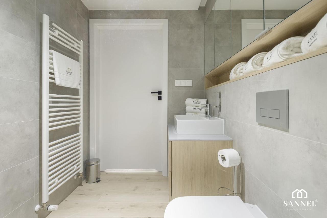 Apartament Golden Sand Z Dostepem Do Basenow,Jacuzzi,Strefy Saun- Pinea Apartments Pobierowo-Sannel Apartments For Rent ภายนอก รูปภาพ